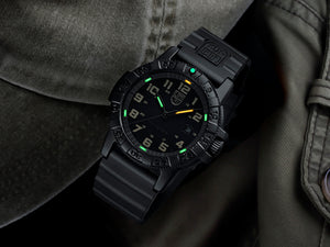 Luminox Leatherback Sea Turtle Quartz Uhr, Schwarz, CARBONOX™, 44 mm, XS.0330