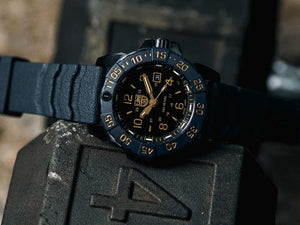 Luminox Sea Navy Seal Back To The Blue Quartz Uhr, 45 mm, XS.3255.CB.NSF