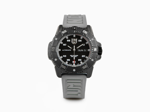 Luminox 4240 discount