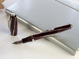 Visconti Divina Elegance Bordeaux Füllfederhalter, Edelharz, KP18-08-FP