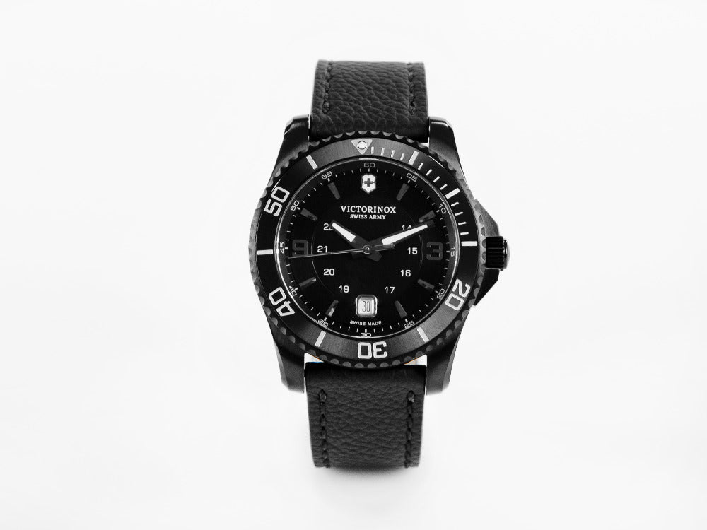 Victorinox Maverick Black Edition Quartz Uhr, Edelstahl, Schwarz, 43 mm, V241787